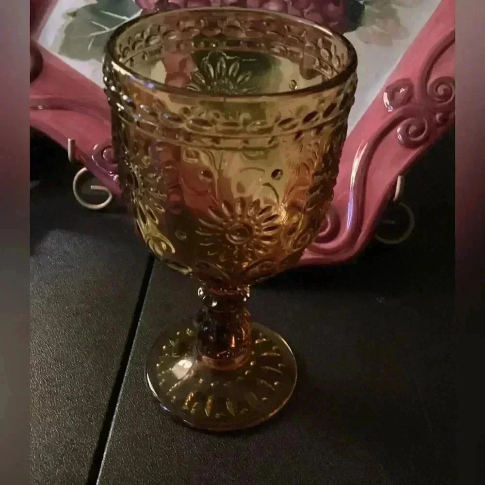 Vintage Wine Glass Goblets Gold Amber Color set of 2 for $25, set of 4 for $40